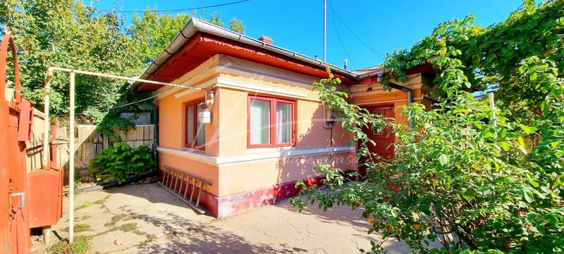 Colentina, Plumbuita, Andronache, teren cu casa renovabila/demolabila.