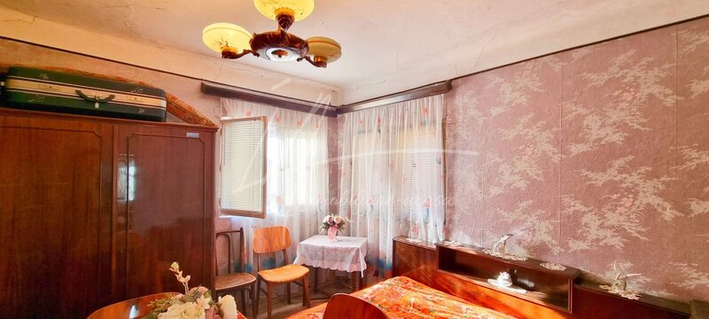 Colentina, Plumbuita, Andronache, teren cu casa renovabila/demolabila.